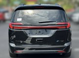 New 2025 Chrysler Pacifica Premium image 4
