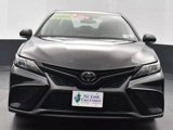 Used 2023 Toyota Camry SE image 3