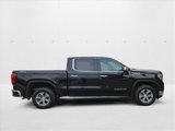 Used 2024 GMC Sierra 1500 SLT image 4
