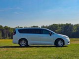 New 2026 Chrysler Pacifica Select image 3