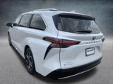New 2025 Toyota Sienna Platinum image 5
