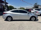 Used 2015 Hyundai Elantra SE image 6