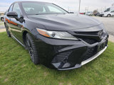 Used 2018 Toyota Camry XSE image 2