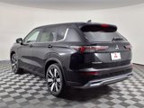 New 2025 Mitsubishi Outlander SE image 5
