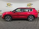 New 2025 Mitsubishi Outlander SE image 4