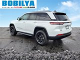 Used 2024 Jeep Grand Cherokee Altitude image 4