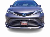 New 2025 Toyota Sienna Platinum image 2