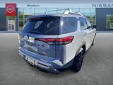 New 2025 Nissan Pathfinder Platinum w/ Black Appearance Package image 2