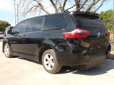 Used 2020 Toyota Sienna L image 6