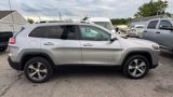 Used 2019 Jeep Cherokee Limited w/ Luxury Group image 6