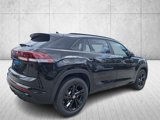New 2025 Volkswagen Atlas Cross Sport SEL R-Line image 5