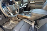 New 2025 Chevrolet Silverado 1500 LT Trail Boss w/ Convenience Package II image 3