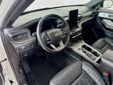 Certified 2022 Ford Explorer Platinum w/ Equipment Group 601A image 2