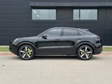 Certified 2024 Porsche Cayenne Coupe image 2