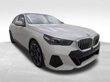 New 2026 BMW 550e xDrive w/ Executive Package image 2