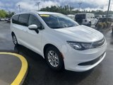 Used 2022 Chrysler Voyager LX image 4