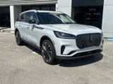 New 2025 Lincoln Aviator Reserve image 4