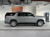 New 2025 Chevrolet Suburban Premier image 2