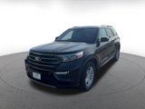 Used 2024 Ford Explorer XLT w/ Equipment Group 202A image 4