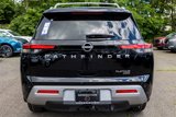 New 2025 Nissan Pathfinder Platinum image 6