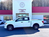 Used 2023 Nissan Titan SV image 3