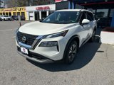 Used 2023 Nissan Rogue SV image 2