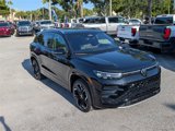 New 2025 Volkswagen Tiguan SEL R-Line image 2