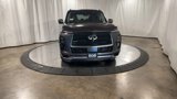 New 2025 INFINITI QX80 Luxe image 3