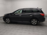 Used 2020 Nissan Pathfinder SV image 3