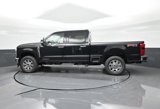 New 2025 Ford F250 4x4 Crew Cab Super Duty image 4
