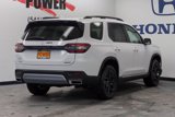 New 2025 Honda Pilot Touring image 3