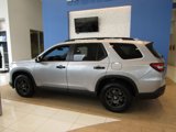 Used 2025 Honda Pilot TrailSport image 3