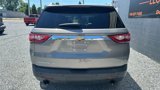 Used 2018 Chevrolet Traverse LT image 3