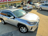Used 2021 Toyota RAV4 LE image 3