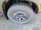 New 2025 Nissan Frontier PRO-4X image 6