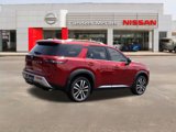 New 2025 Nissan Pathfinder Platinum image 3