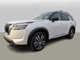 New 2025 Nissan Pathfinder Platinum image 2