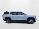 Used 2023 GMC Acadia SLT image 4