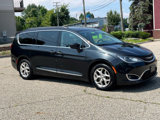 Used 2017 Chrysler Pacifica Touring-L w/ Tire & Wheel Group image 6