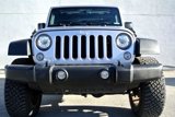 Used 2017 Jeep Wrangler Unlimited Rubicon image 4