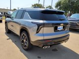 New 2026 Chevrolet Traverse High Country image 3
