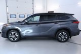 Used 2020 Toyota Highlander XLE image 4