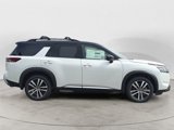 New 2025 Nissan Pathfinder Platinum image 4