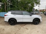 New 2025 Mitsubishi Outlander SEL Black Edition image 4