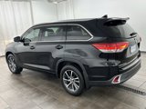 Used 2017 Toyota Highlander XLE image 3