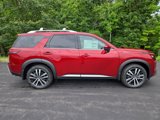 New 2025 Nissan Pathfinder Platinum image 2