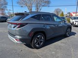 Certified 2025 Hyundai Tucson SEL image 4