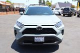 Used 2021 Toyota RAV4 XLE Premium image 2