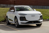 New 2025 Audi Q6 e-tron Premium Plus image 2