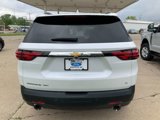 Used 2023 Chevrolet Traverse LT image 3